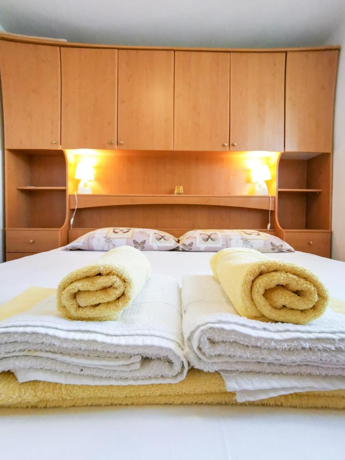 Apartments By The Sea Mimice, Omis - 14230 客房 照片