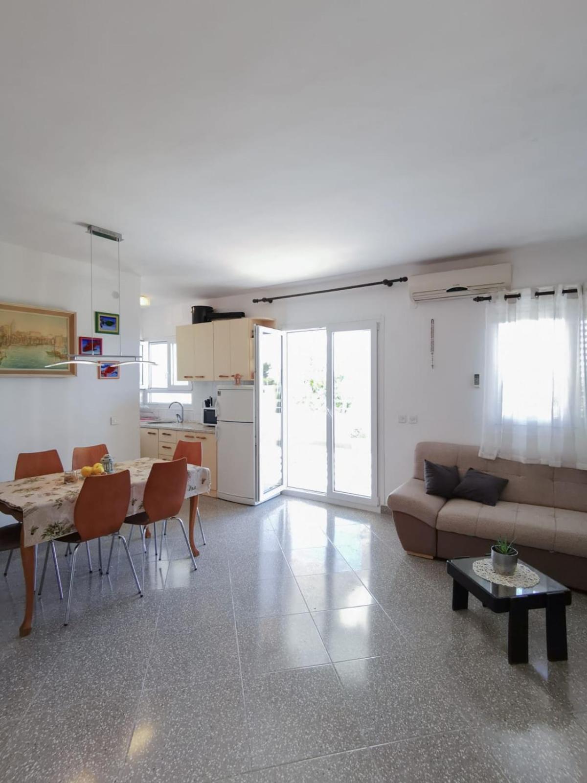 Apartments By The Sea Mimice, Omis - 14230 客房 照片