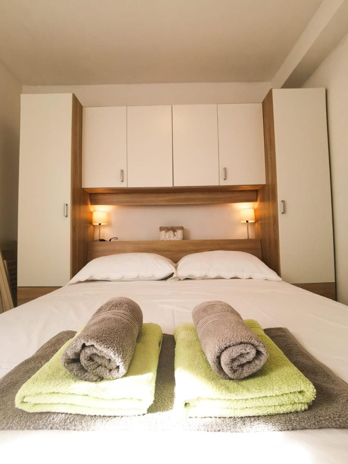 Apartments By The Sea Mimice, Omis - 14230 客房 照片